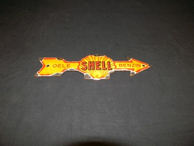 Lot 037 - Oele Shell and Benzin sign