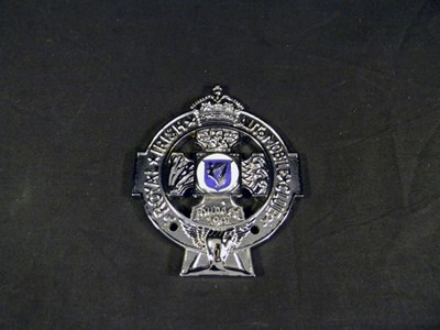 Lot 040 - Irish Auto club badge