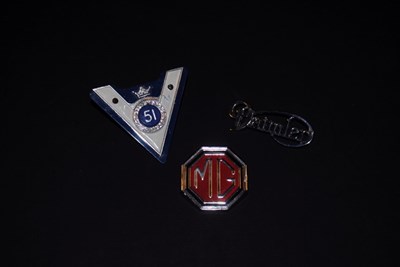 Lot 053 - Damler, MG, Vatean badge