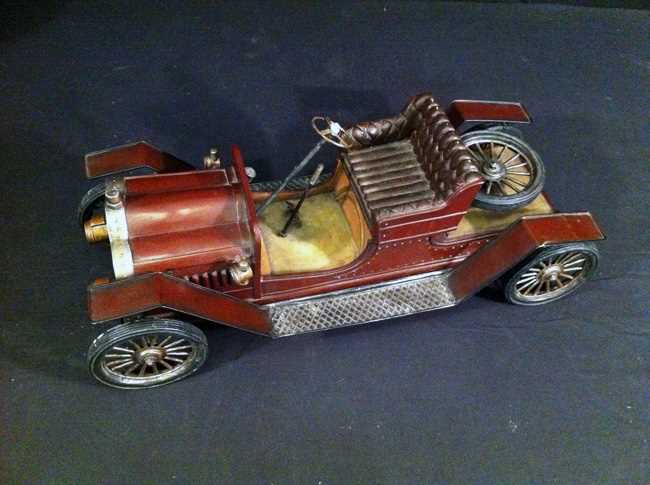 Old Modelo Lot 95 - Old model