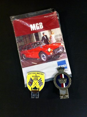 Lot 055 - 2X badges and mg catalogue