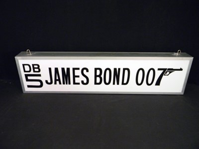 Lot 120 - James bond light