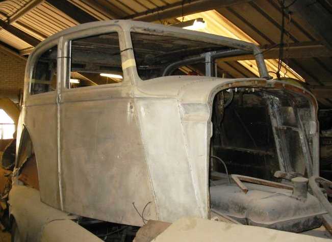 Click for high resolution Lot 235 - 1935 Bentley Body Derby Bentley Saloon Body by Park Ward