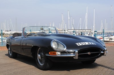 Lot 226 - 1962 Jaguar E-Type SI Roadster