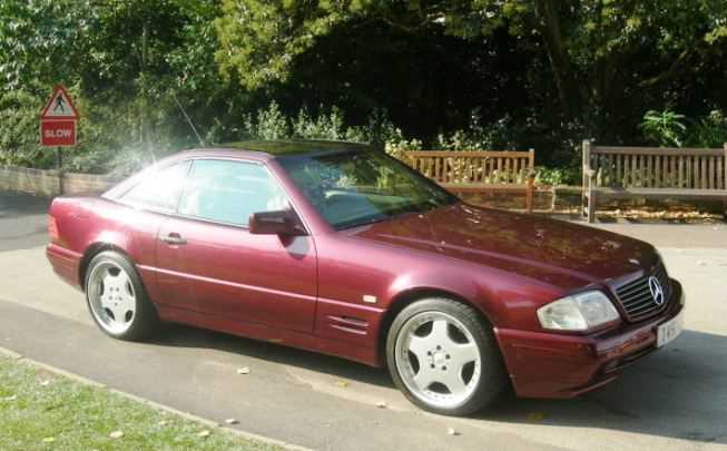 Click for high resolution Lot 295 - 1999 Mercedes-Benz SL280