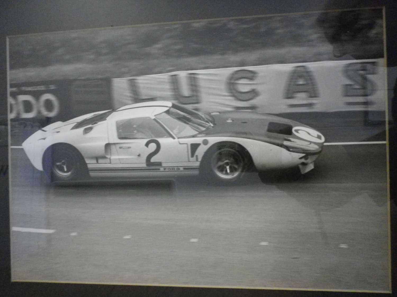 Click for high resolution Lot 41 - Motor racing photos