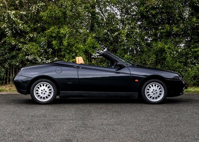 Lot 258 - 1997 Alfa Romeo Spider