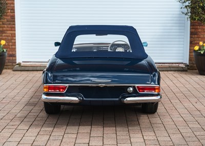 Lot 155 - 1971 Mercedes-Benz 230 SL Pagoda