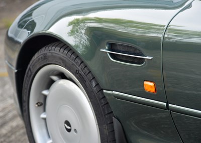 Lot 171 - 1995 Aston Martin DB7