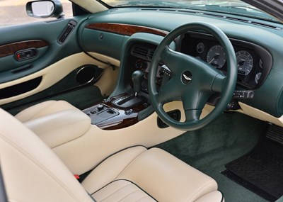 Lot 171 - 1995 Aston Martin DB7