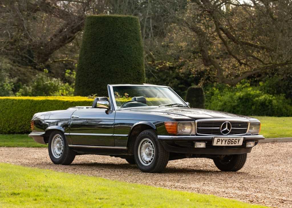 Lot 250 - 1983 Mercedes-Benz 500 SL PYY 866Y