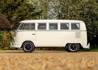 Lot 213 - 1966 Volkswagen 15 Window Deluxe