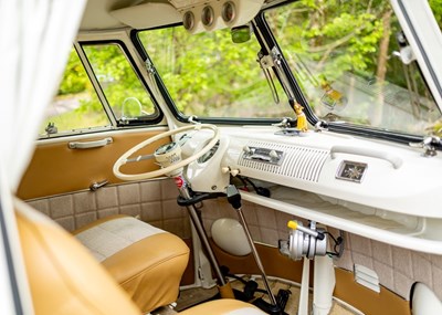 Lot 213 - 1966 Volkswagen 15 Window Deluxe