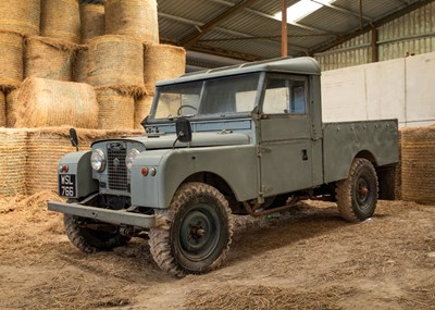 Lot 267 - 1957 Land Rover 109