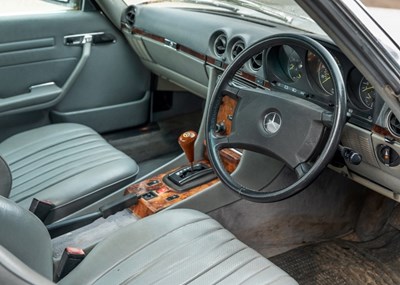 Lot 140 - 1985 Mercedes-Benz 500 SL