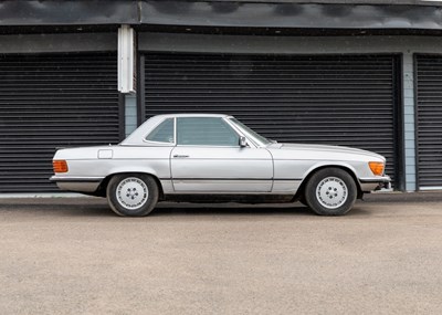 Lot 140 - 1985 Mercedes-Benz 500 SL