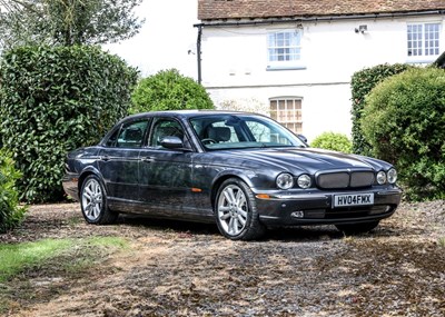 Lot 142 - 2004 Jaguar XJR V8