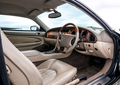 Lot 198 - 2000 Jaguar XKR Coupé