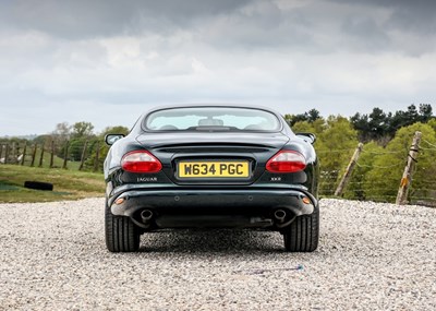 Lot 198 - 2000 Jaguar XKR Coupé