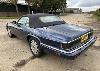 Lot 124 - 1996 Jaguar XJS Celebration Convertible