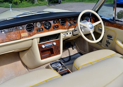 Lot 215 - 1973 Rolls-Royce Corniche Convertible