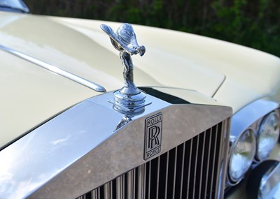 Lot 215 - 1973 Rolls-Royce Corniche Convertible