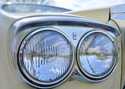 Lot 215 - 1973 Rolls-Royce Corniche Convertible