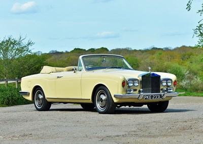 Lot 215 - 1973 Rolls-Royce Corniche Convertible