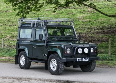 Lot 143 - 2000 Land Rover Defender 90 Country Station Wagon