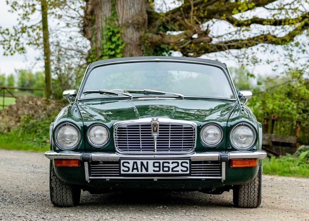 restoration - jaguar xjc v12 1975 v5 present .. https:... Lot 199 - 1977 Jaguar XJC V12