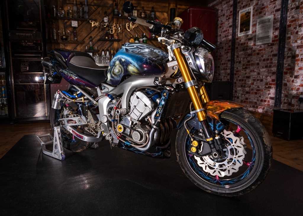 Click for high resolution Lot 102 - 2004 Yamaha 600 Fazer Supercharged ‘Judgement Day’