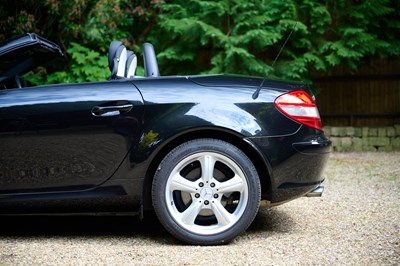 Lot 249 - 2004 Mercedes-Benz SLK350