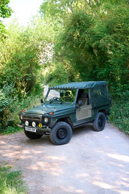 Lot 280 - 1990 Mercedes-Benz G240D