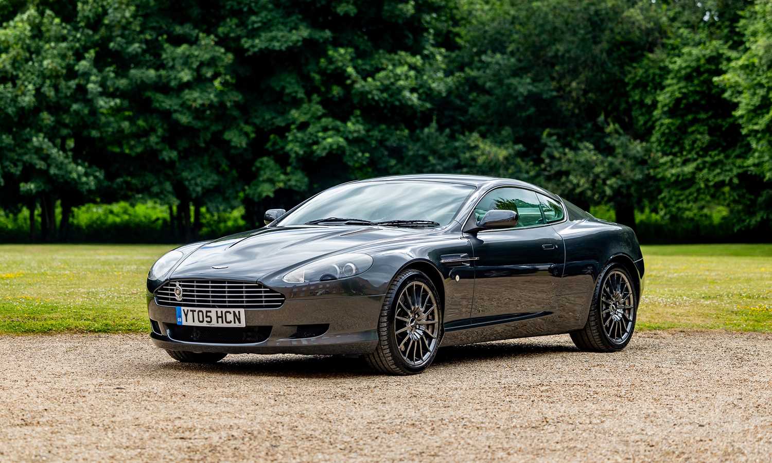 Lot 118 - 2005 Aston Martin DB9