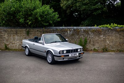 Lot 189 - 1993 BMW 318i LUX Convertible