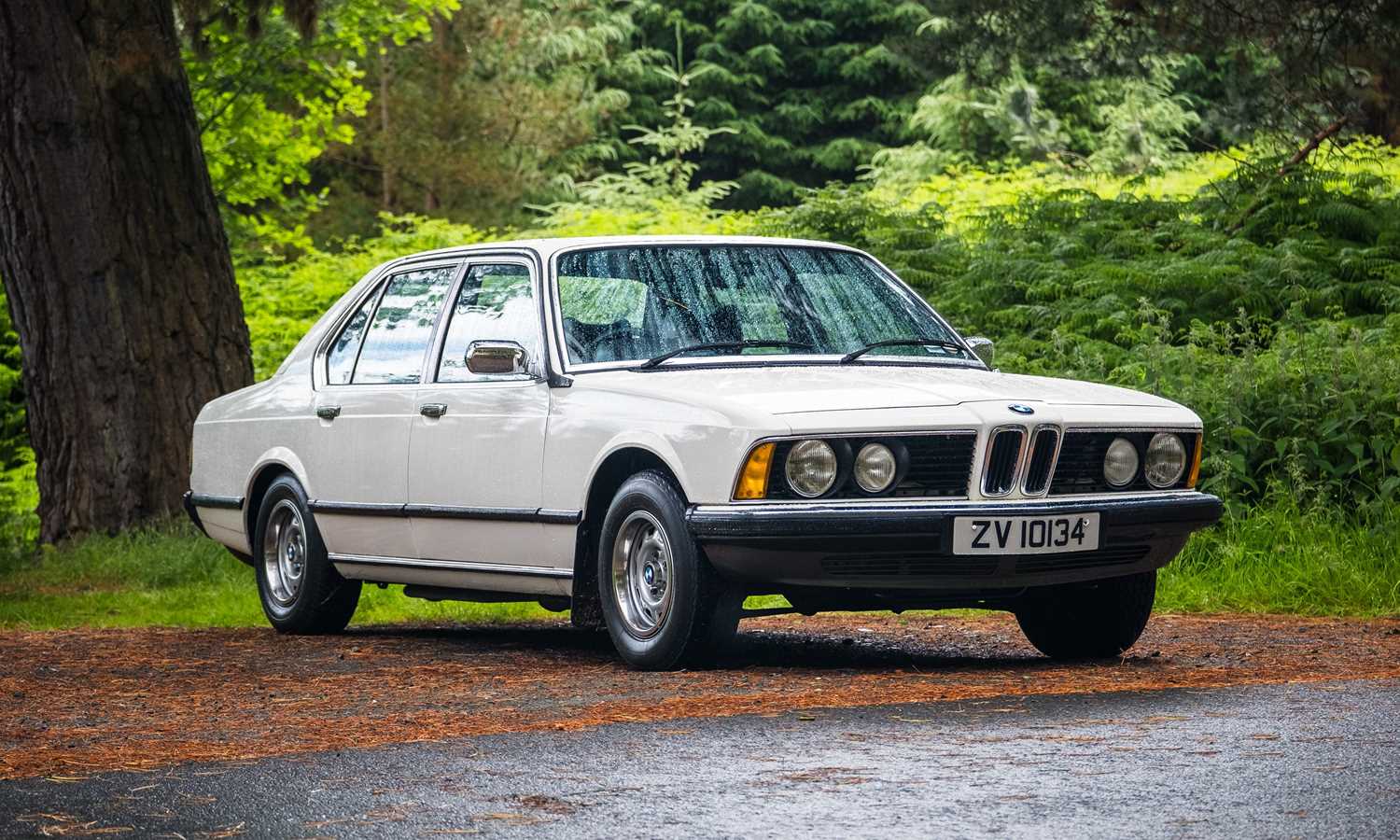 Lot 121 - 1978 BMW 733i