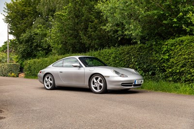 Lot 218 - 1998 Porsche 911/996 Carrera