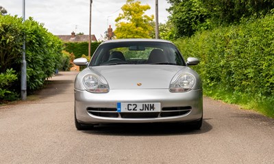 Lot 218 - 1998 Porsche 911/996 Carrera