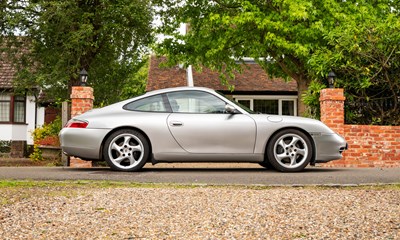 Lot 218 - 1998 Porsche 911/996 Carrera