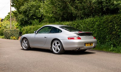 Lot 218 - 1998 Porsche 911/996 Carrera