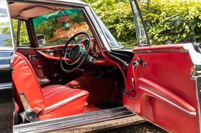 Lot 141 - 1968 Mercedes-Benz 280 SE Coupé