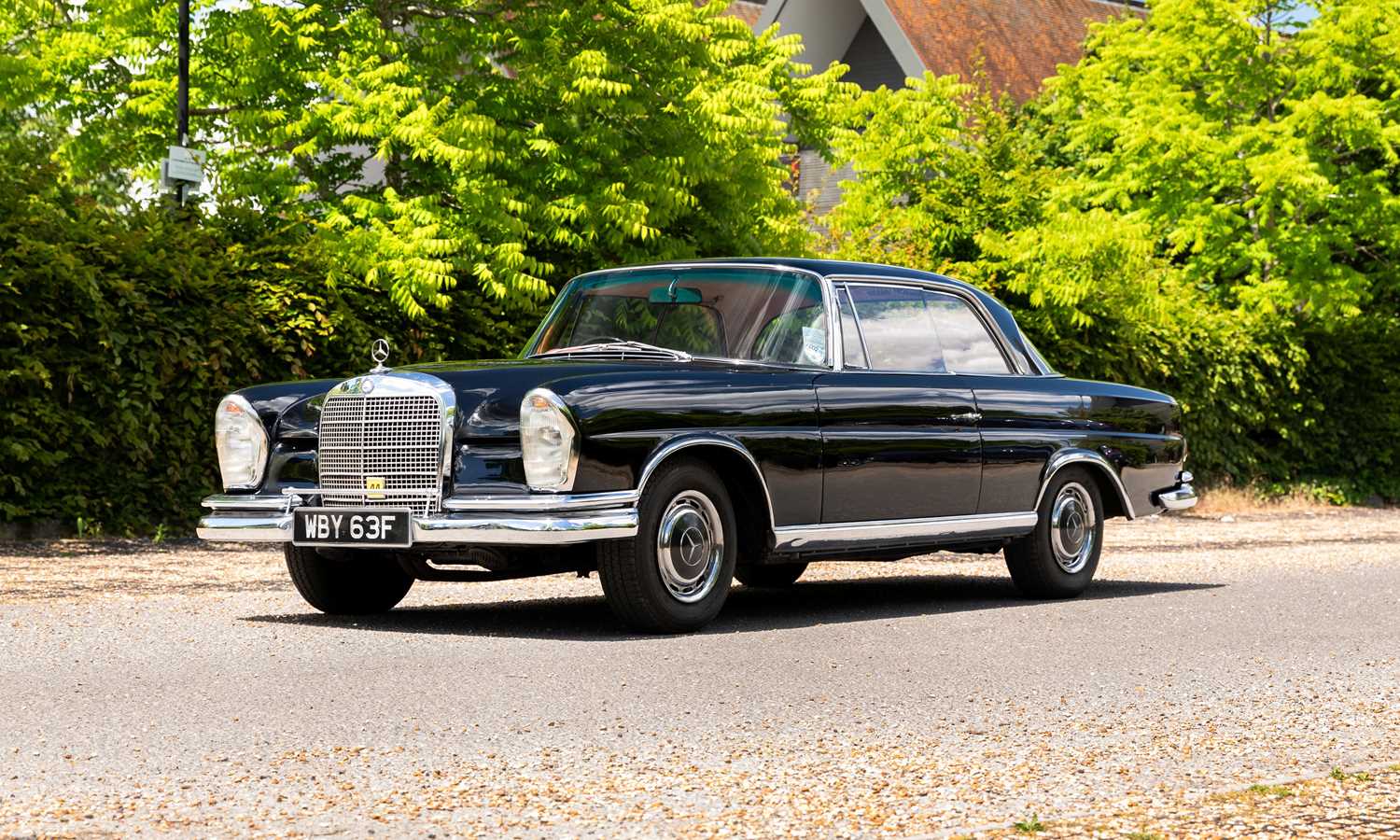 Lot 141 - 1968 Mercedes-Benz 280 SE Coupé