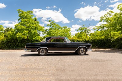 Lot 141 - 1968 Mercedes-Benz 280 SE Coupé