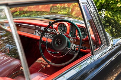 Lot 141 - 1968 Mercedes-Benz 280 SE Coupé