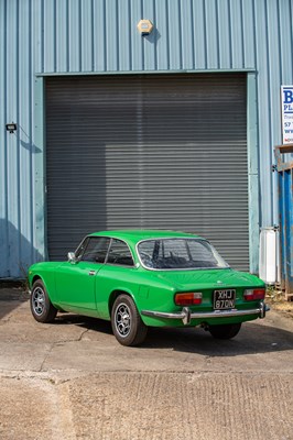 Lot 240 - 1975 Alfa Romeo 2000 GTV