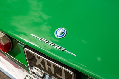 Lot 240 - 1975 Alfa Romeo 2000 GTV