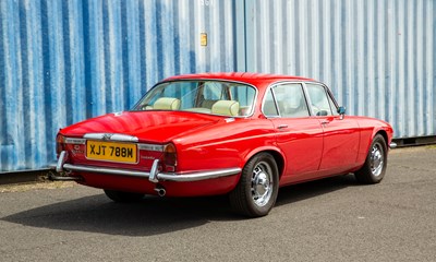 Lot 269 - 1974 Daimler Double Six