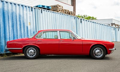 Lot 269 - 1974 Daimler Double Six