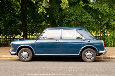 Lot 101 - 1966 Austin Princess 1100 Vanden Plas