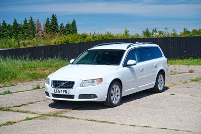 Lot 257 - 2007 Volvo V70 3.2 SE